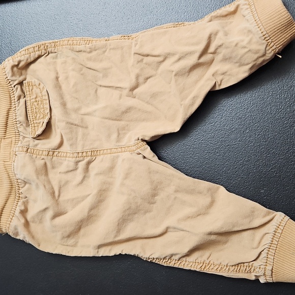OshKosh B'gosh Baby Tan Joggers Bottoms Size 9/12 Months - Picture 5 of 6